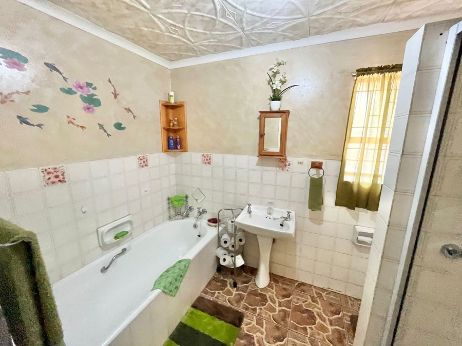 3 Bedroom Property for Sale in Noordrand Mpumalanga