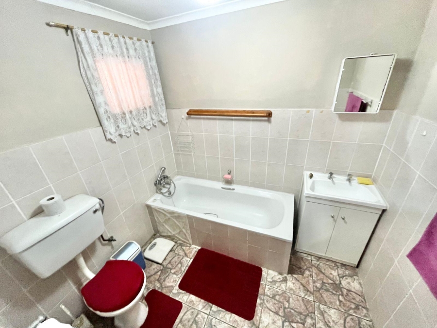 3 Bedroom Property for Sale in Noordrand Mpumalanga