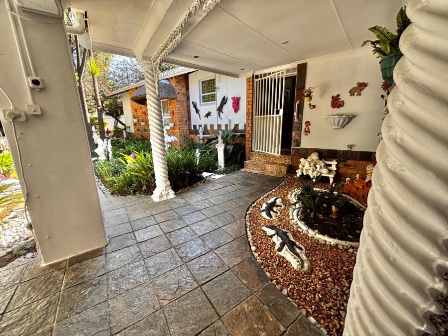 3 Bedroom Property for Sale in Noordrand Mpumalanga