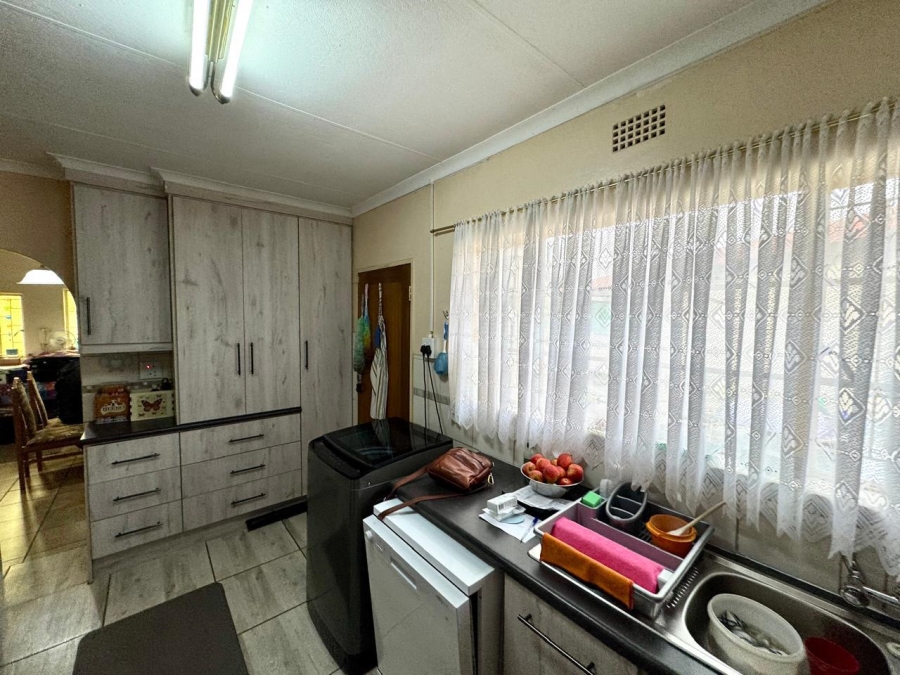 3 Bedroom Property for Sale in Secunda Mpumalanga