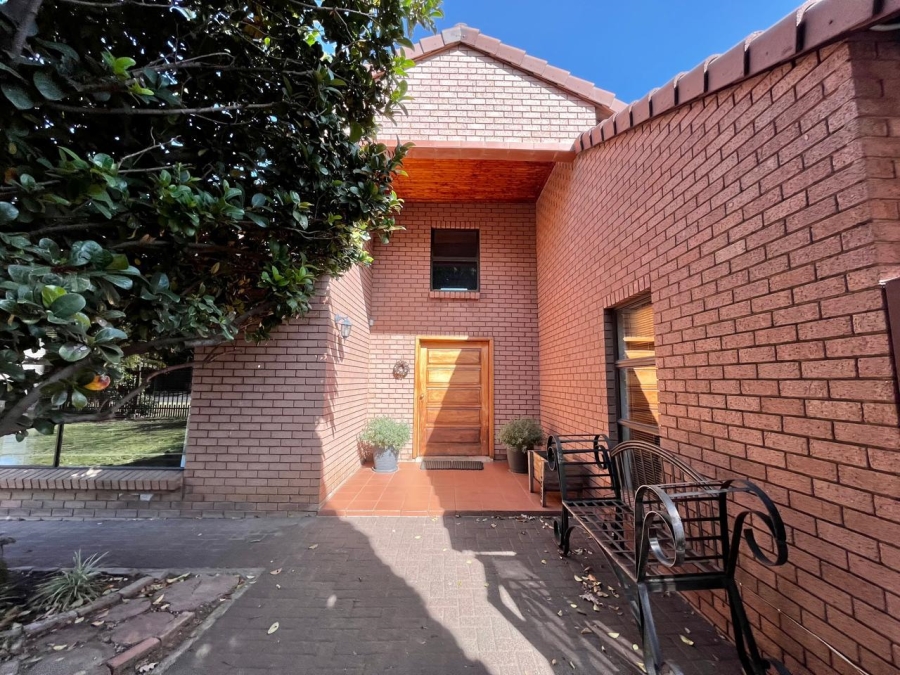 4 Bedroom Property for Sale in Secunda Mpumalanga