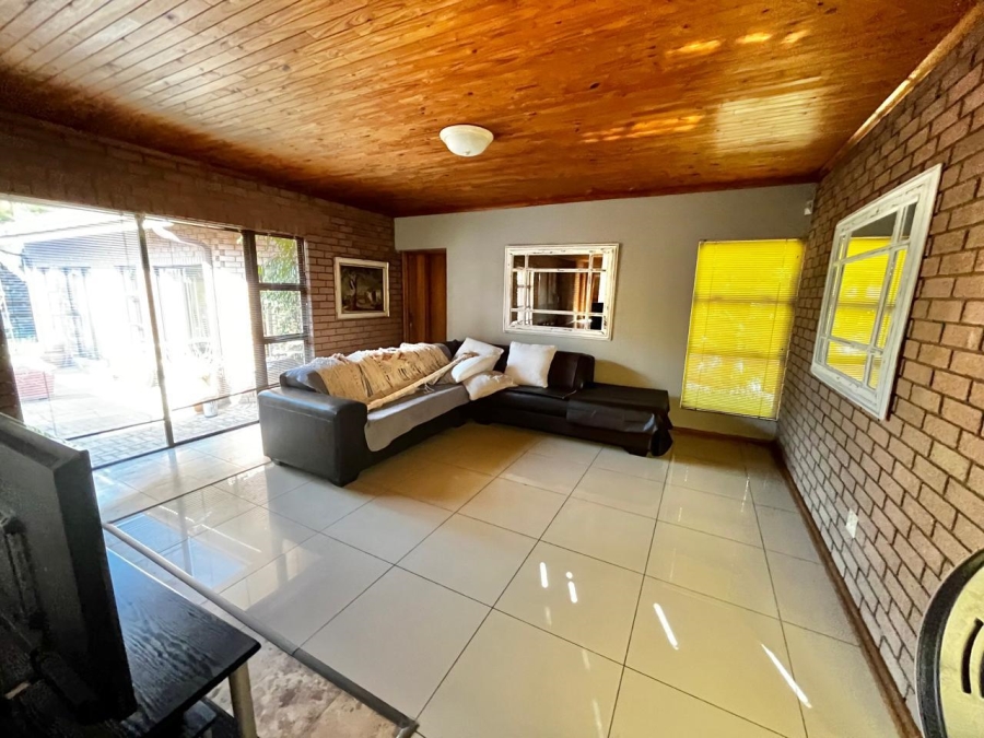 4 Bedroom Property for Sale in Secunda Mpumalanga