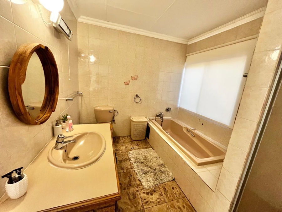 4 Bedroom Property for Sale in Secunda Mpumalanga