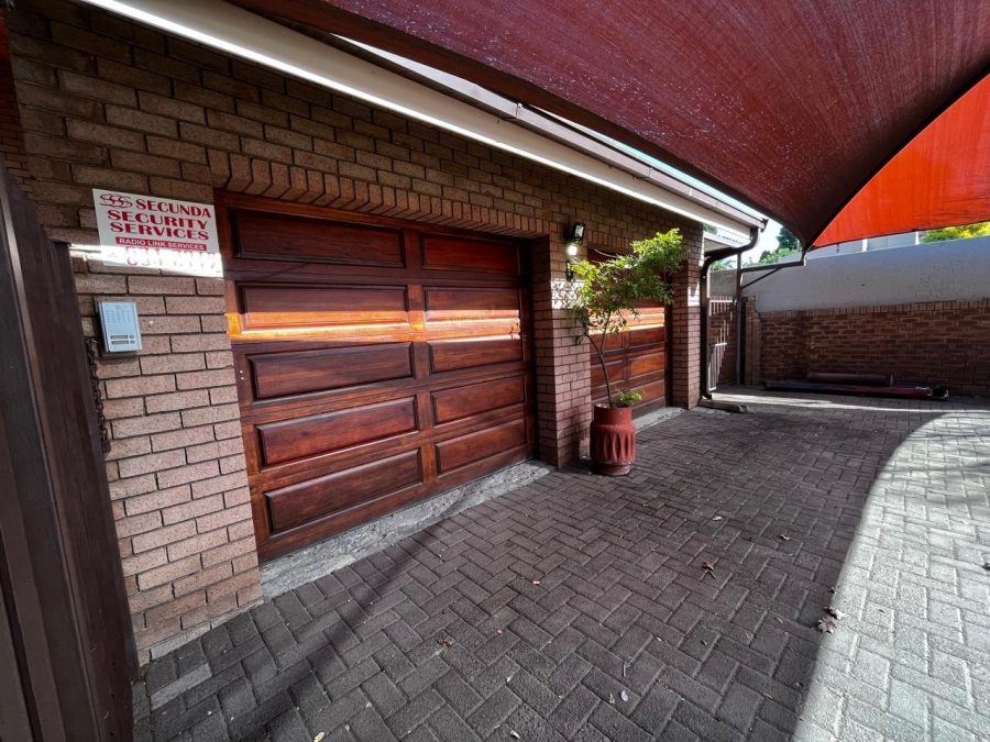 4 Bedroom Property for Sale in Secunda Mpumalanga