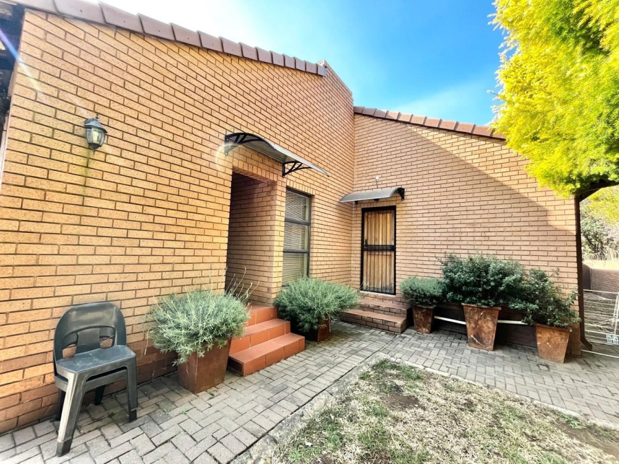 4 Bedroom Property for Sale in Secunda Mpumalanga