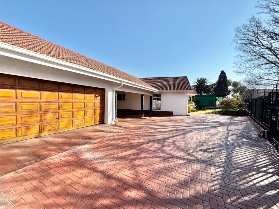 3 Bedroom Property for Sale in Secunda Mpumalanga