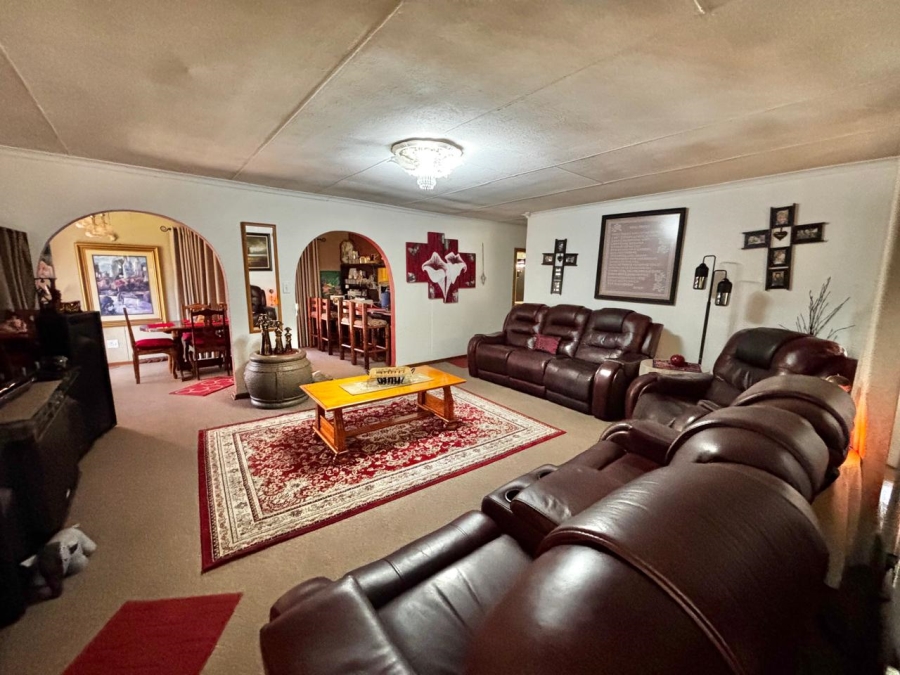 3 Bedroom Property for Sale in Secunda Mpumalanga