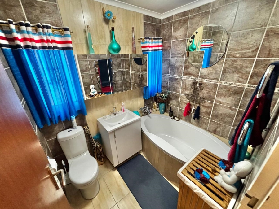 3 Bedroom Property for Sale in Secunda Mpumalanga