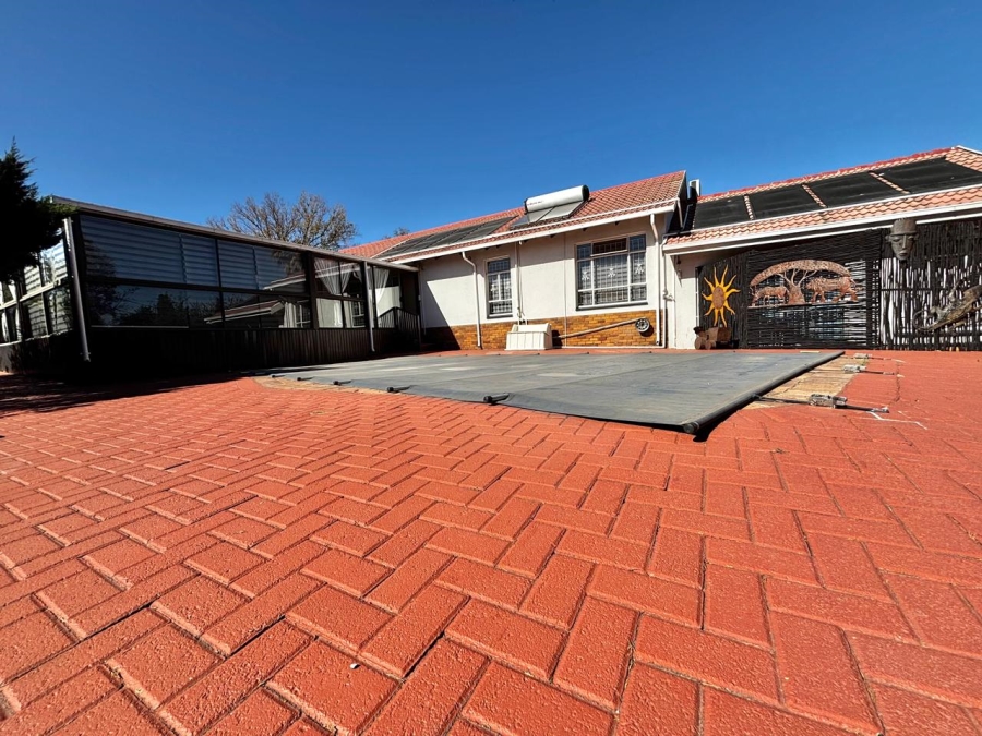 3 Bedroom Property for Sale in Secunda Mpumalanga