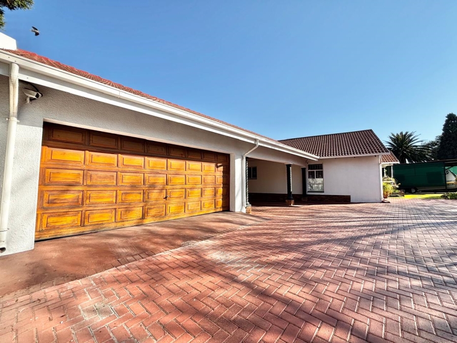 3 Bedroom Property for Sale in Secunda Mpumalanga