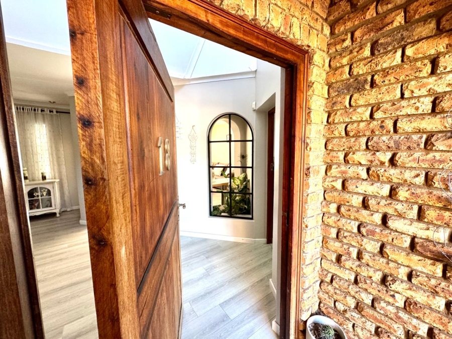 4 Bedroom Property for Sale in Suidheuwel Mpumalanga