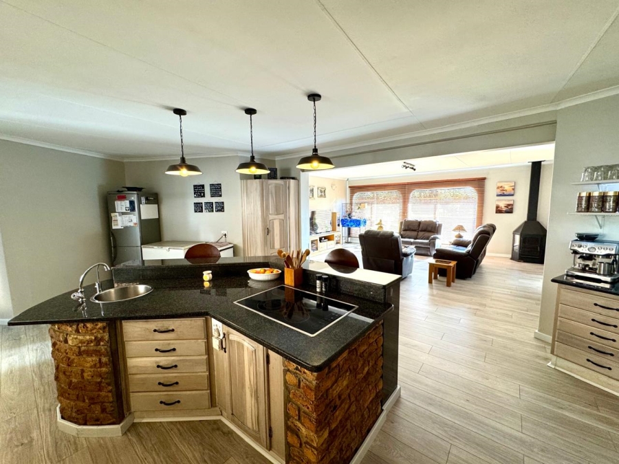 4 Bedroom Property for Sale in Suidheuwel Mpumalanga