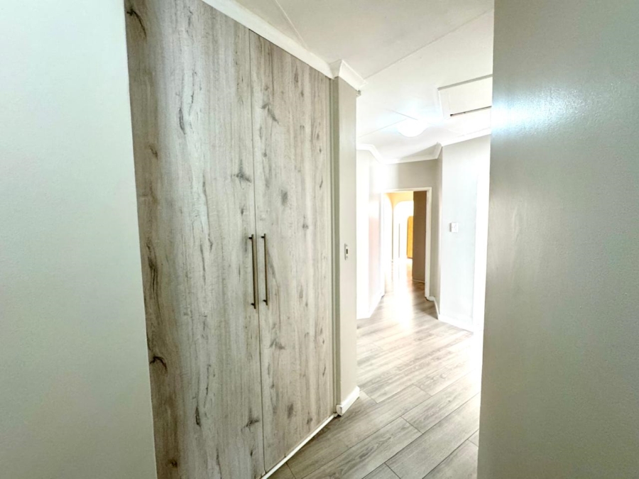 4 Bedroom Property for Sale in Suidheuwel Mpumalanga