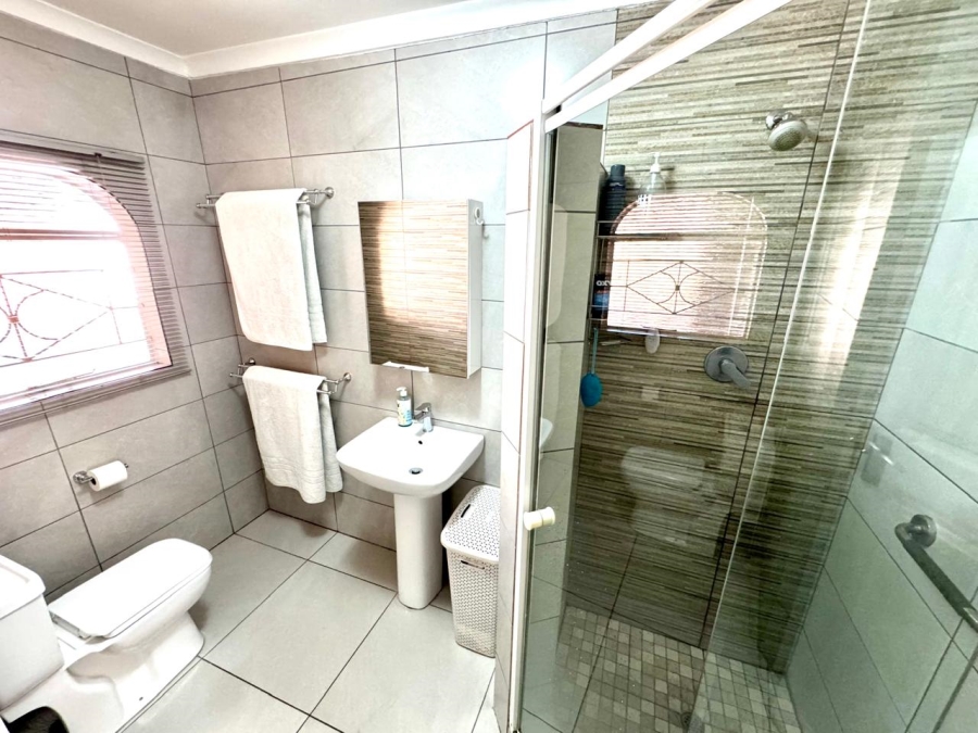 4 Bedroom Property for Sale in Suidheuwel Mpumalanga