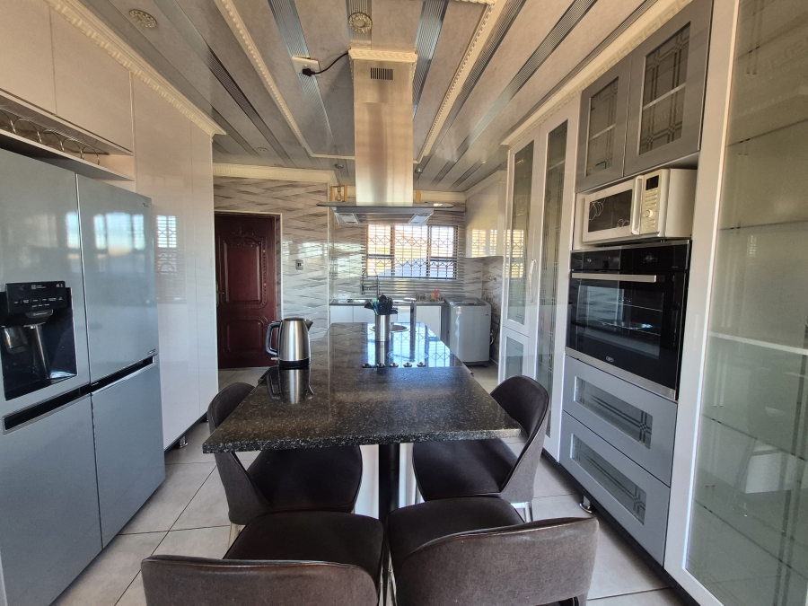 4 Bedroom Property for Sale in Kinross Mpumalanga