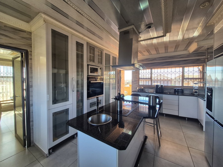 4 Bedroom Property for Sale in Kinross Mpumalanga