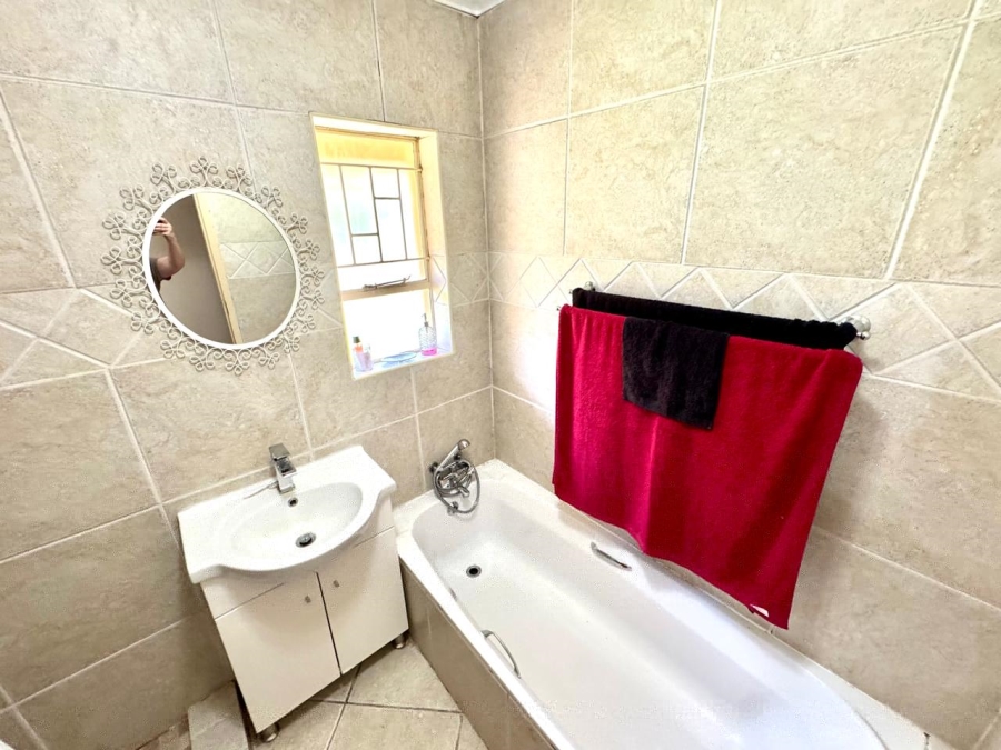 4 Bedroom Property for Sale in Secunda Mpumalanga