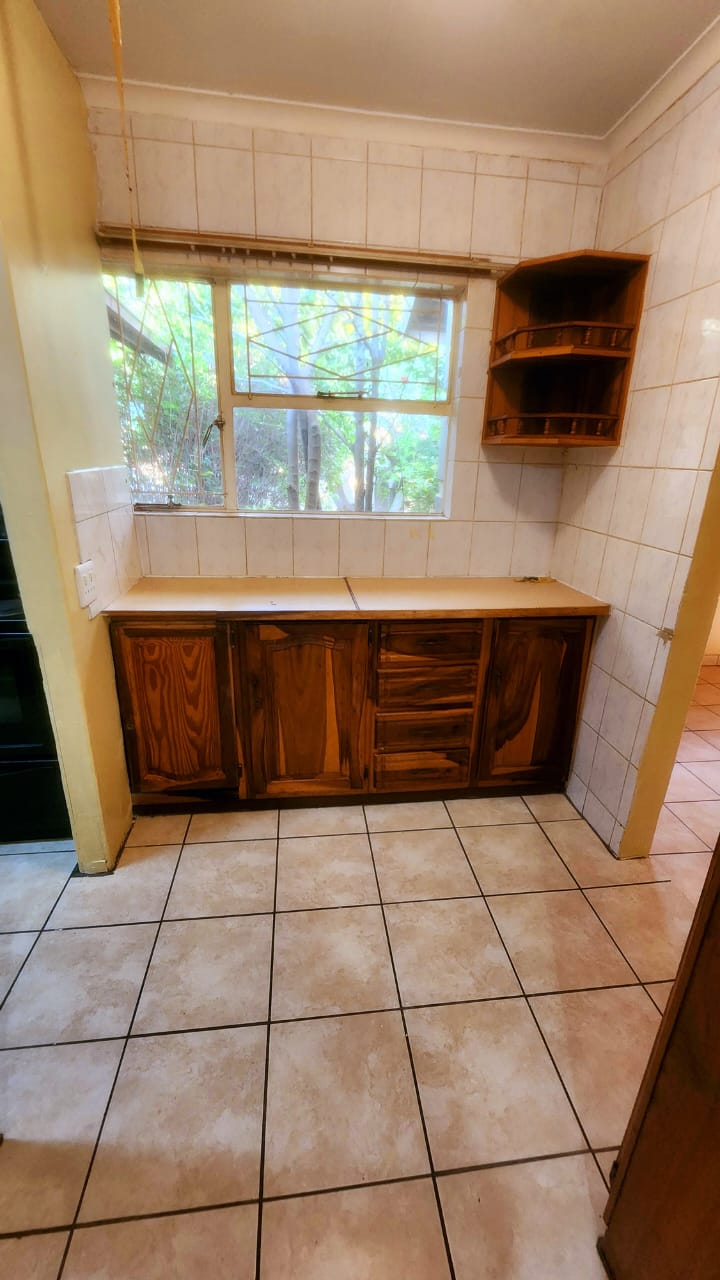 8 Bedroom Property for Sale in Cosmosrand Mpumalanga