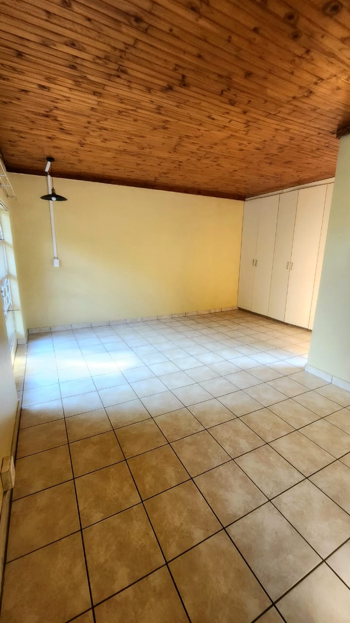 8 Bedroom Property for Sale in Cosmosrand Mpumalanga