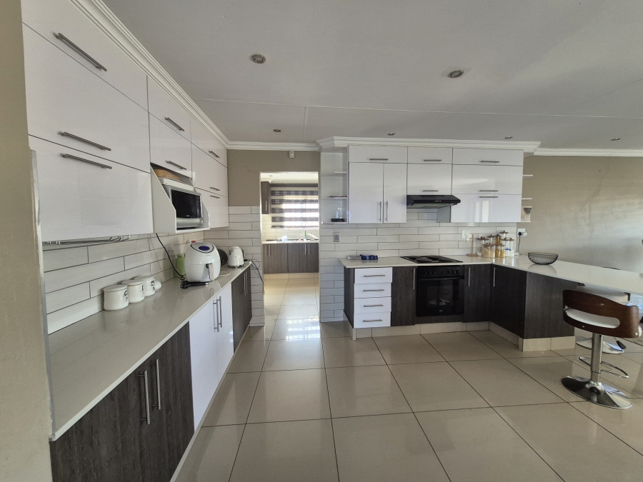 3 Bedroom Property for Sale in Noordrand Mpumalanga
