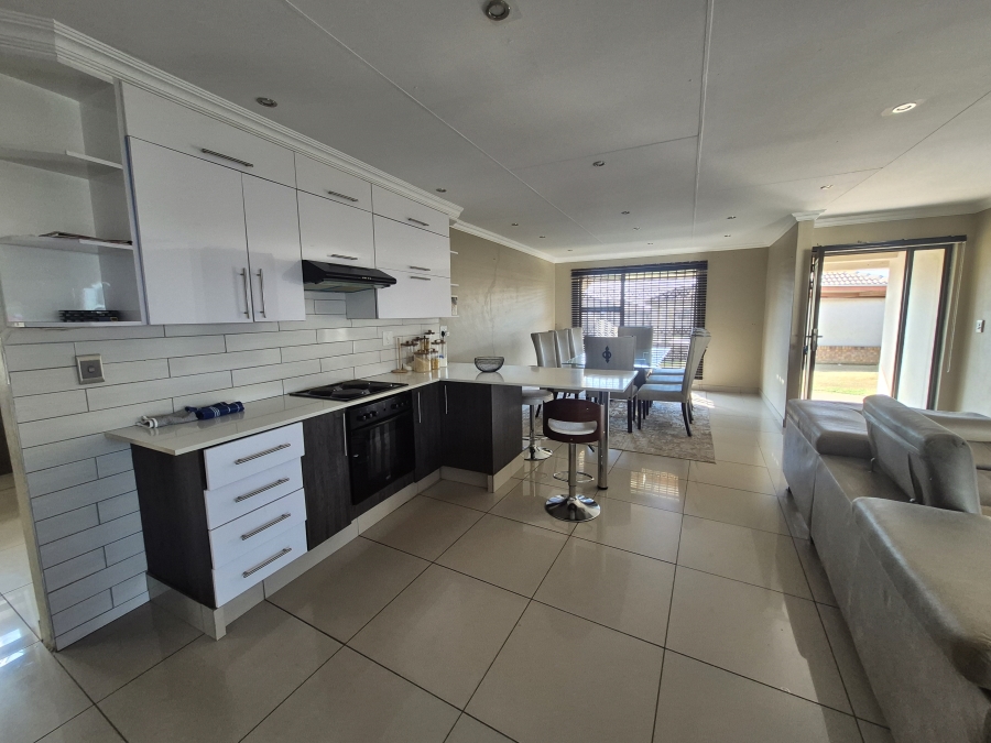 3 Bedroom Property for Sale in Noordrand Mpumalanga