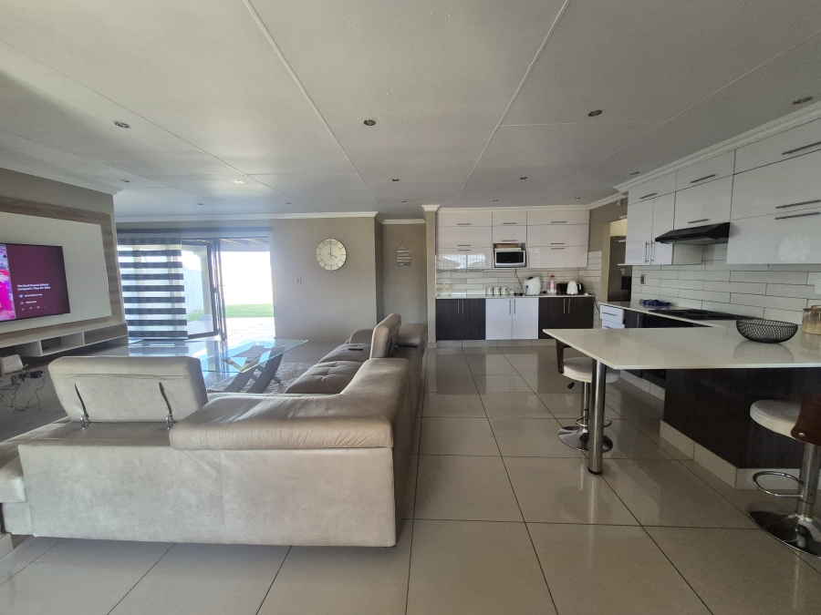 3 Bedroom Property for Sale in Noordrand Mpumalanga