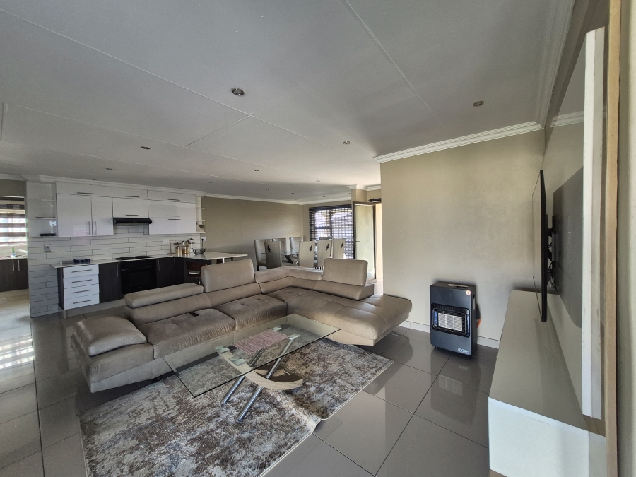 3 Bedroom Property for Sale in Noordrand Mpumalanga