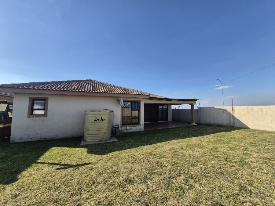 3 Bedroom Property for Sale in Noordrand Mpumalanga