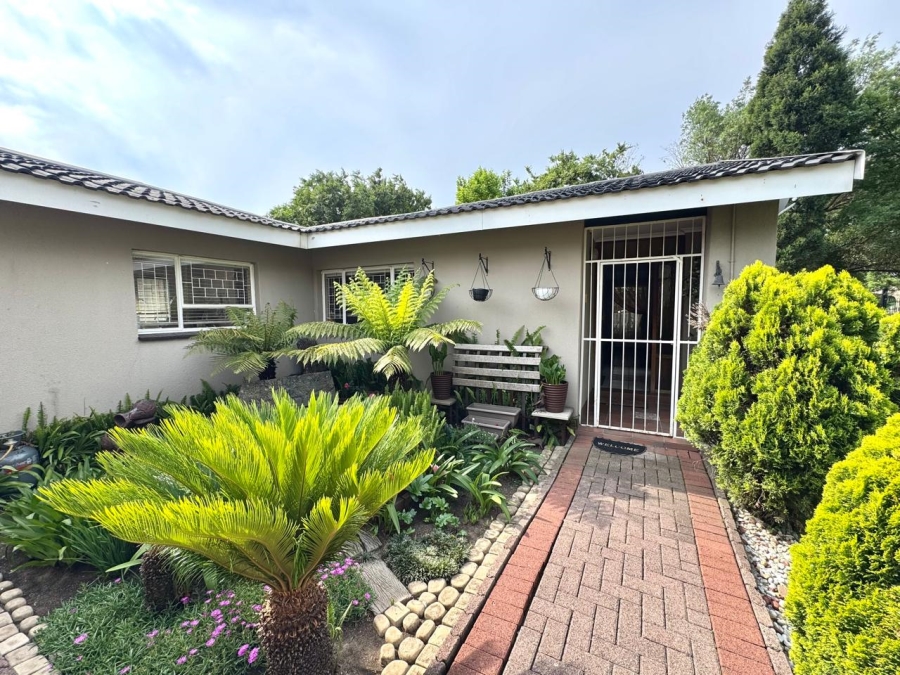 4 Bedroom Property for Sale in Kruinpark Mpumalanga