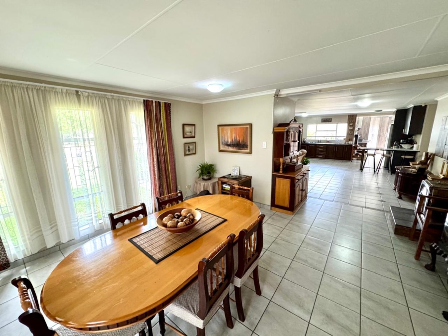 4 Bedroom Property for Sale in Kruinpark Mpumalanga