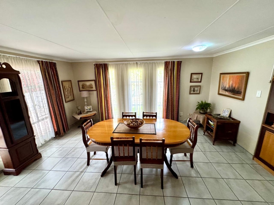 4 Bedroom Property for Sale in Kruinpark Mpumalanga