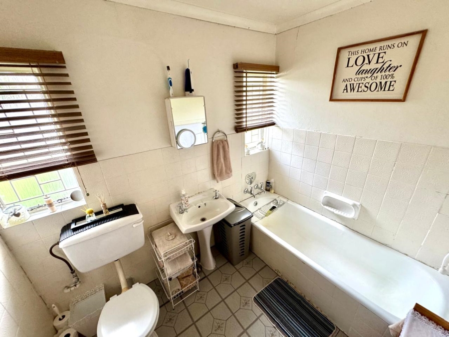 4 Bedroom Property for Sale in Kruinpark Mpumalanga