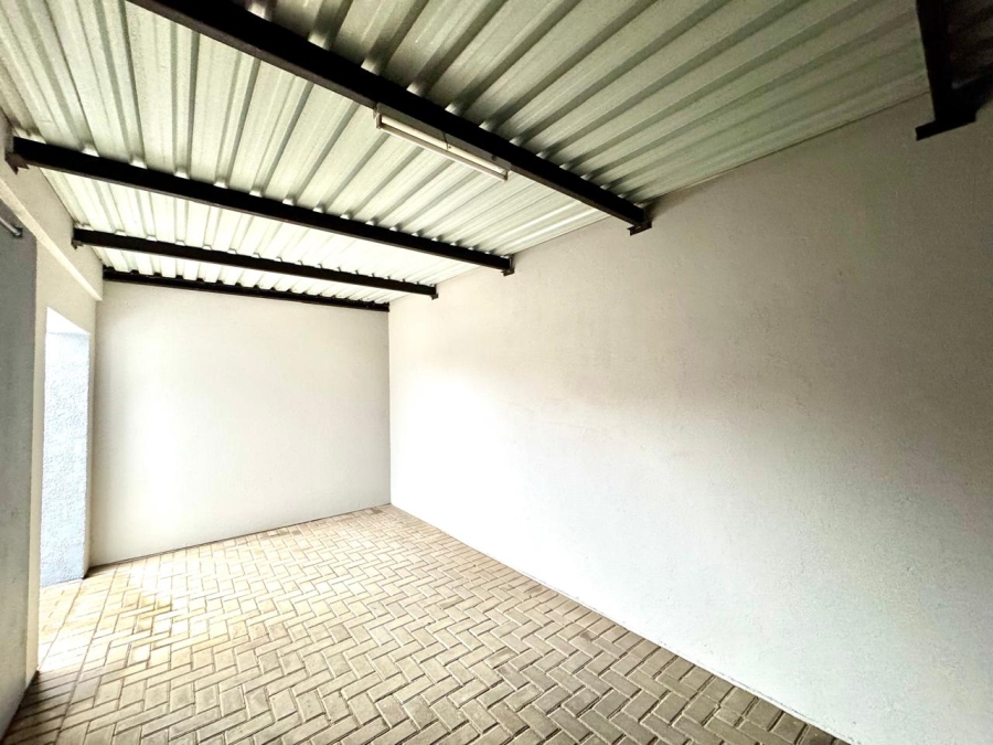 2 Bedroom Property for Sale in Terra Nova Mpumalanga