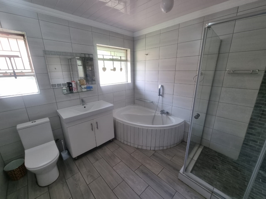 4 Bedroom Property for Sale in Secunda Mpumalanga