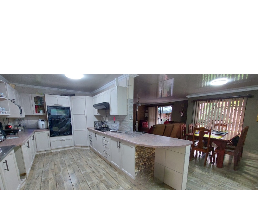 4 Bedroom Property for Sale in Secunda Mpumalanga