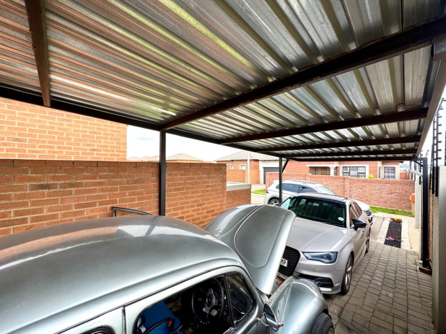 3 Bedroom Property for Sale in Terra Nova Mpumalanga