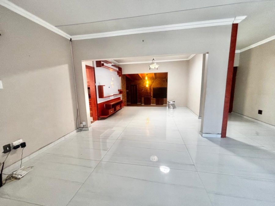 4 Bedroom Property for Sale in Secunda Mpumalanga