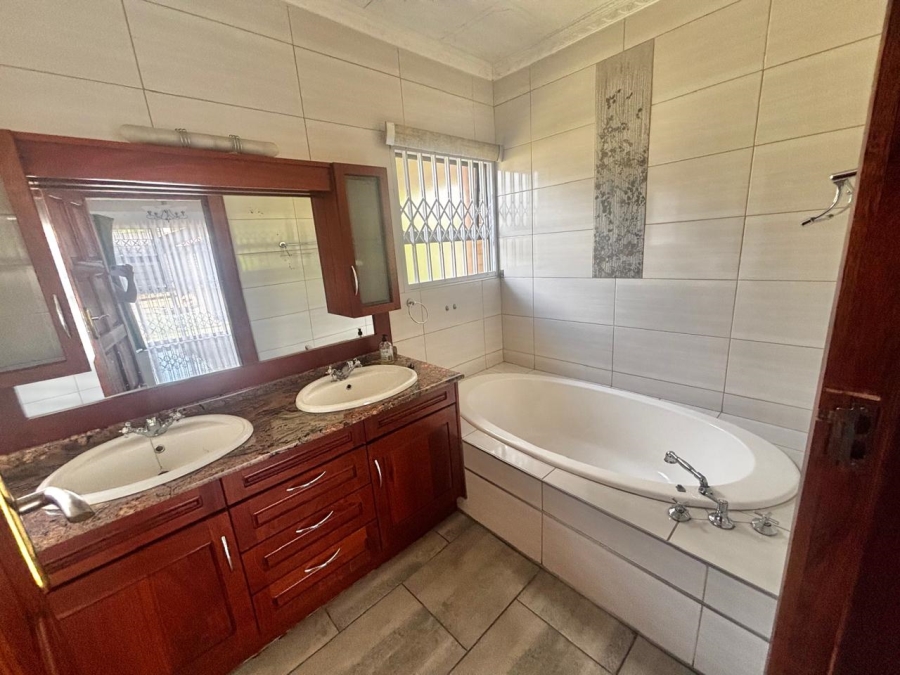 4 Bedroom Property for Sale in Secunda Mpumalanga