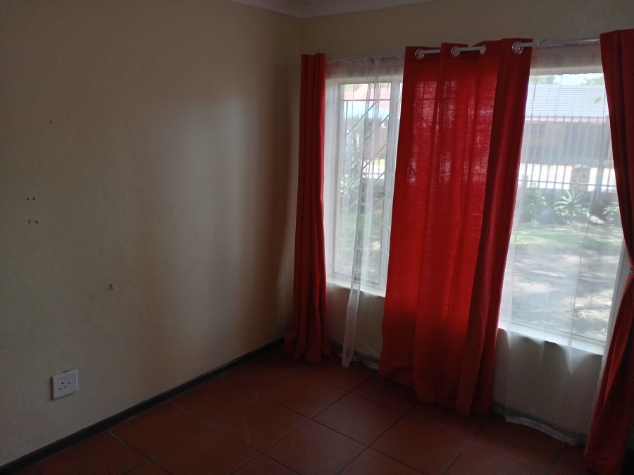 3 Bedroom Property for Sale in Secunda Mpumalanga