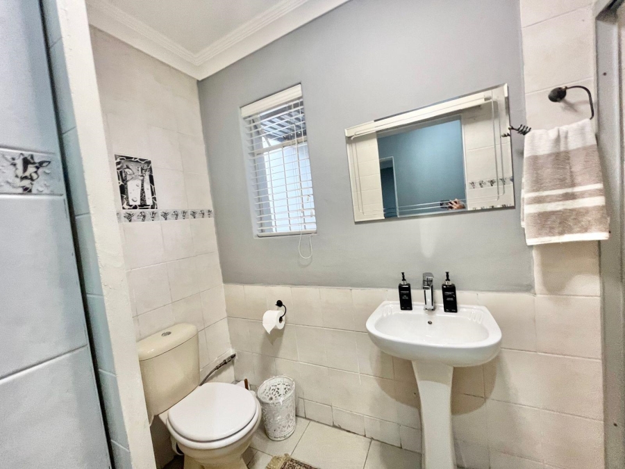 6 Bedroom Property for Sale in Kruinpark Mpumalanga