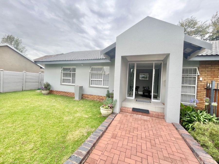 6 Bedroom Property for Sale in Kruinpark Mpumalanga