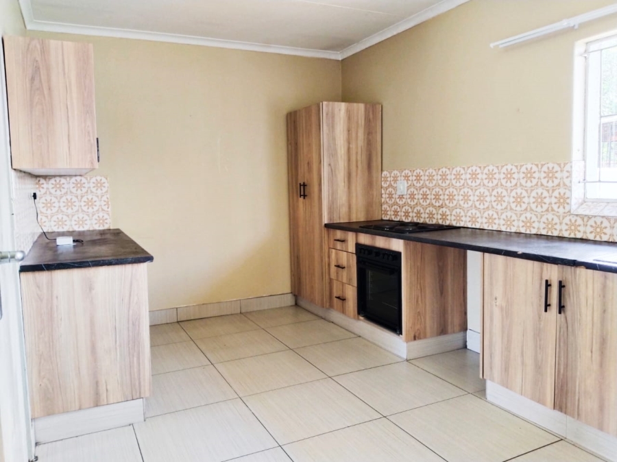 5 Bedroom Property for Sale in Sunset Park Mpumalanga