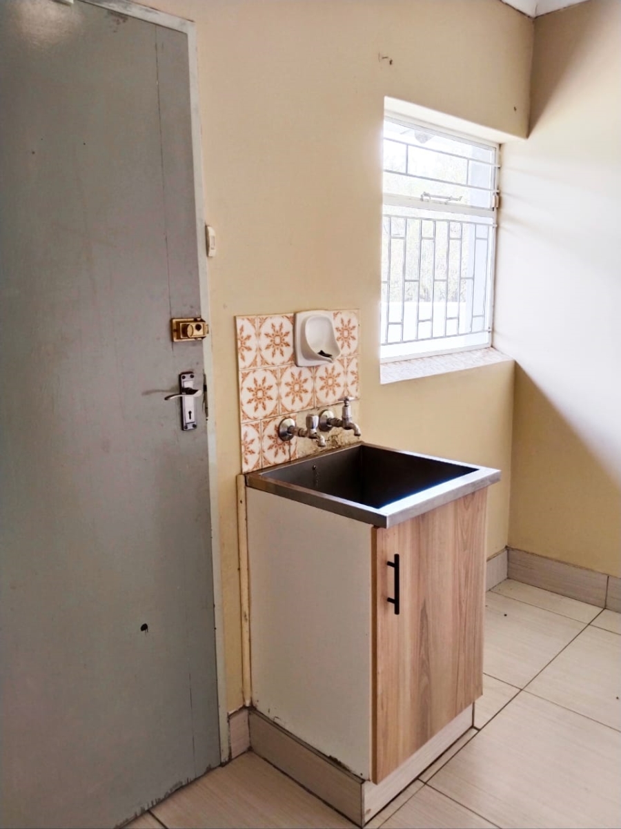 5 Bedroom Property for Sale in Sunset Park Mpumalanga