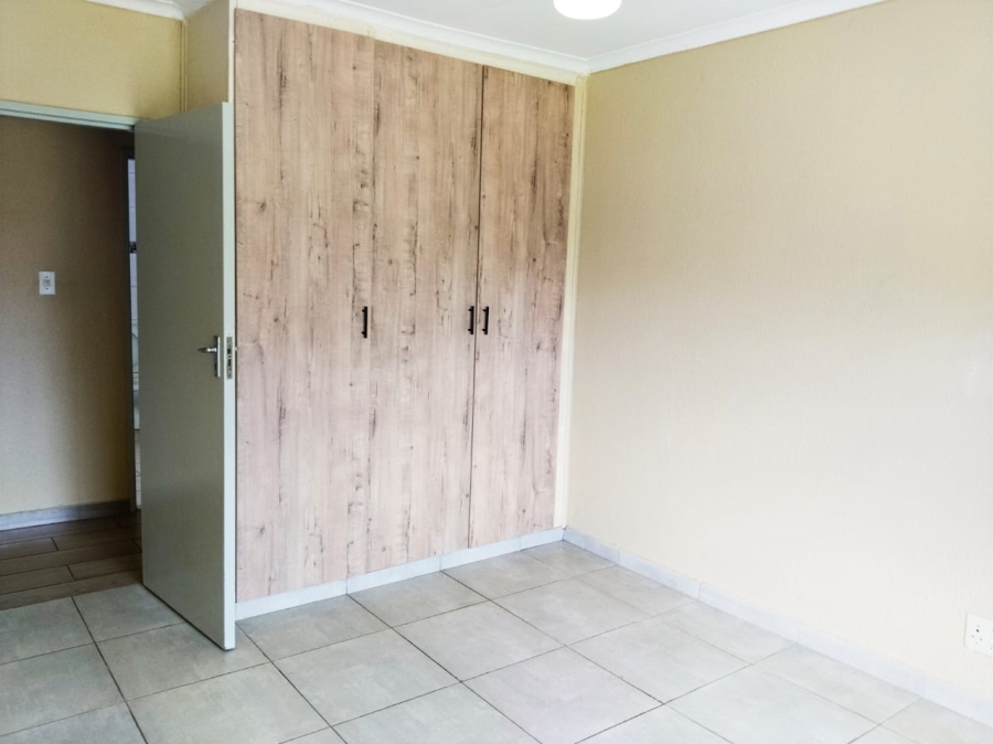 5 Bedroom Property for Sale in Sunset Park Mpumalanga