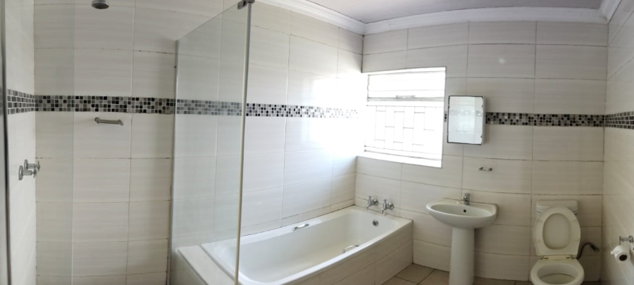 5 Bedroom Property for Sale in Sunset Park Mpumalanga