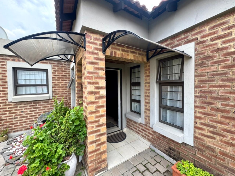 2 Bedroom Property for Sale in Terra Nova Mpumalanga