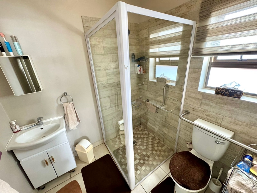 2 Bedroom Property for Sale in Terra Nova Mpumalanga