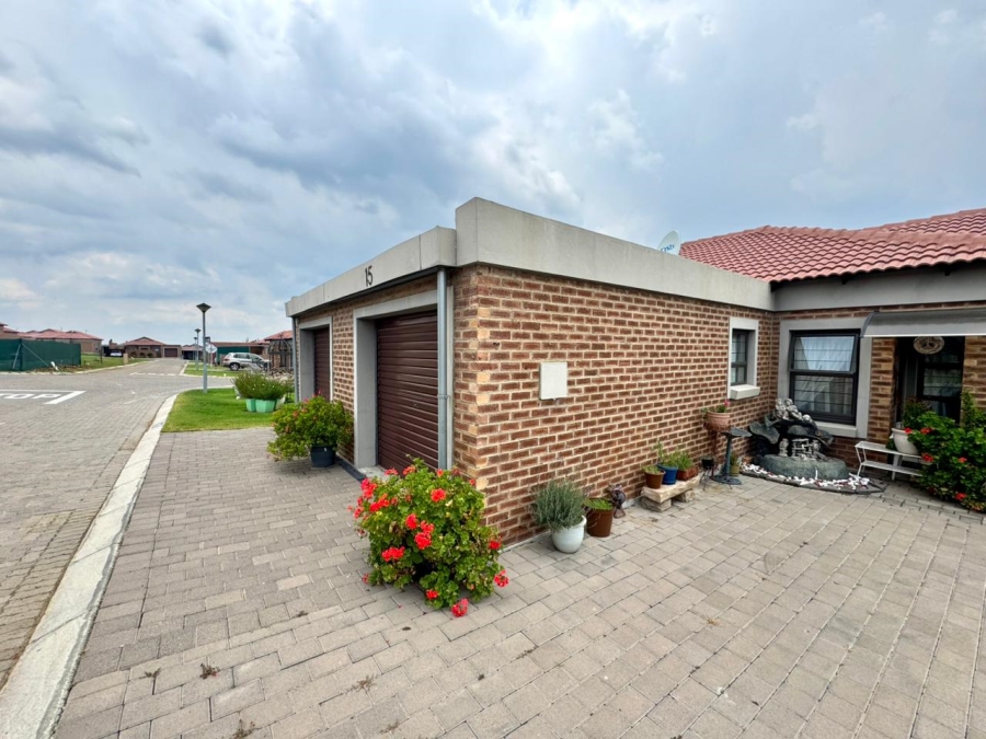 2 Bedroom Property for Sale in Terra Nova Mpumalanga