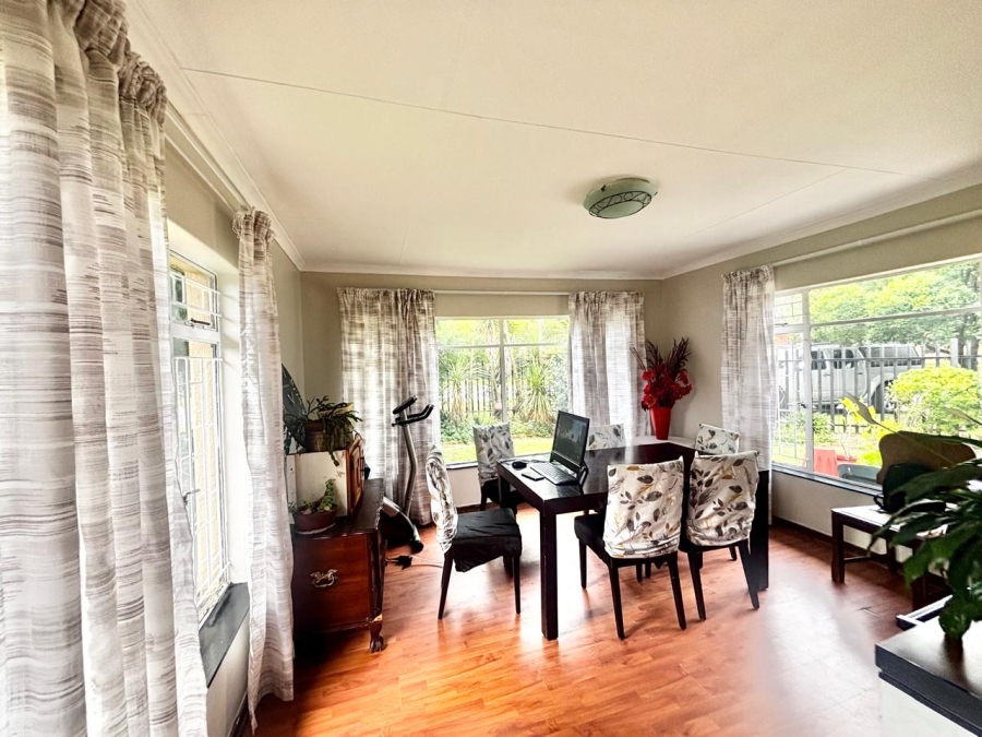 5 Bedroom Property for Sale in Cosmosrand Mpumalanga