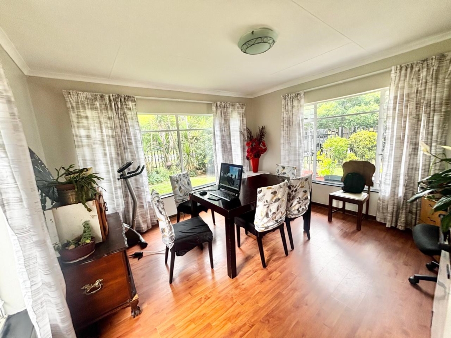 5 Bedroom Property for Sale in Cosmosrand Mpumalanga